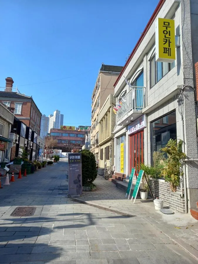 Jemulpo House - Foreigner Only Incheon