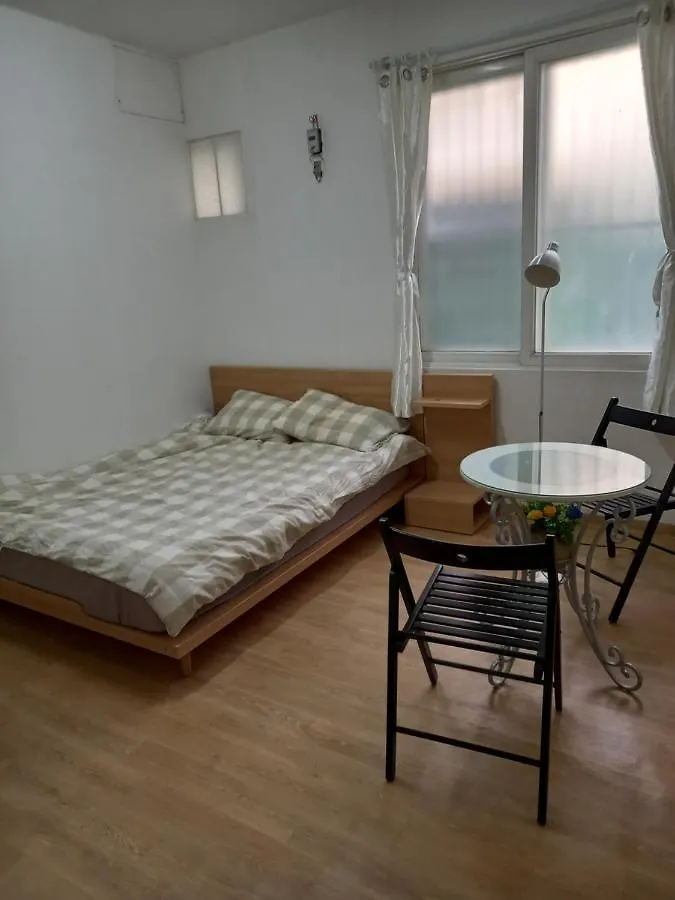 Jemulpo House - Foreigner Only Incheon